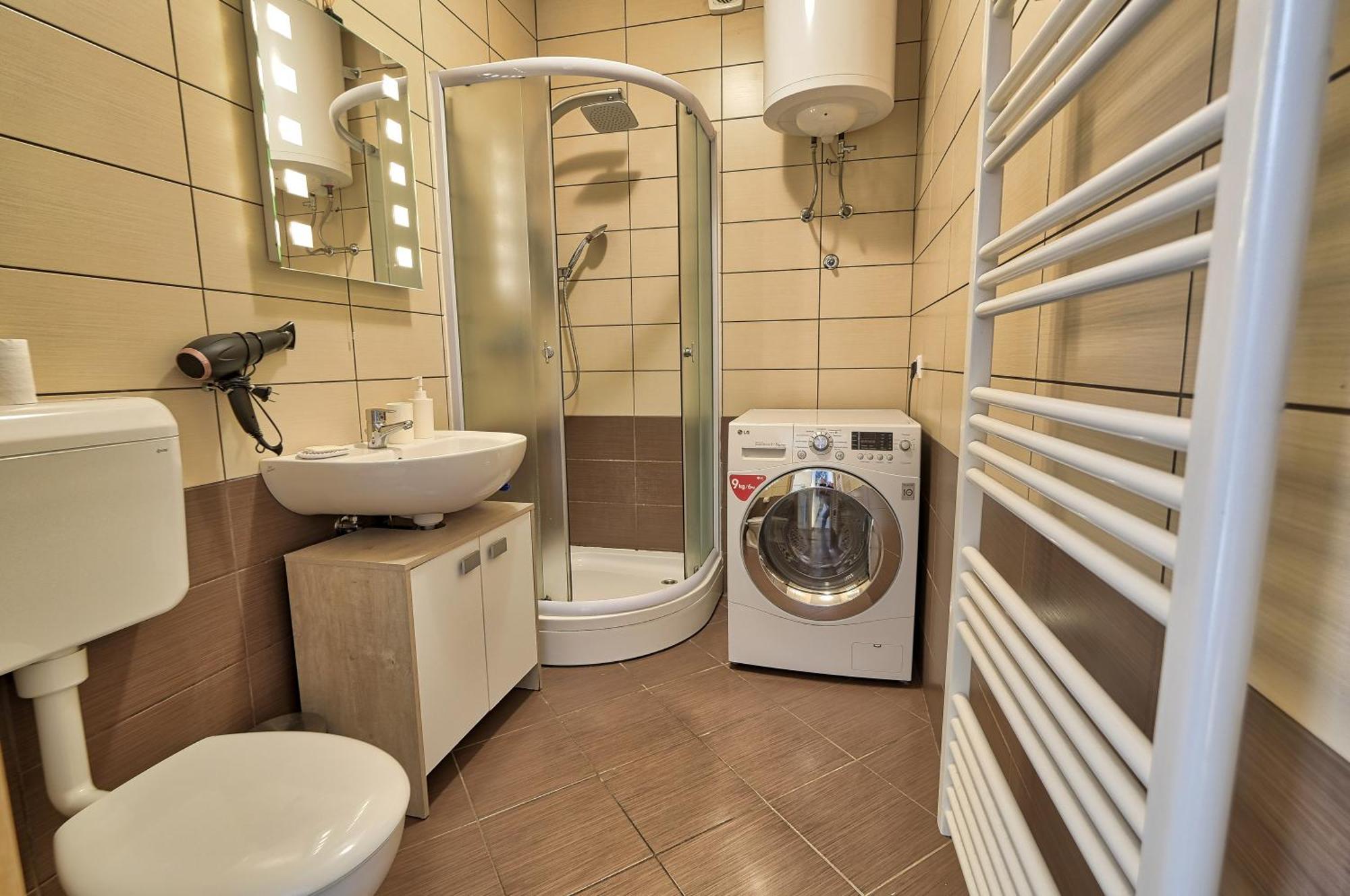 Apartment Ken Near Terme Paradiso Dobova Екстериор снимка
